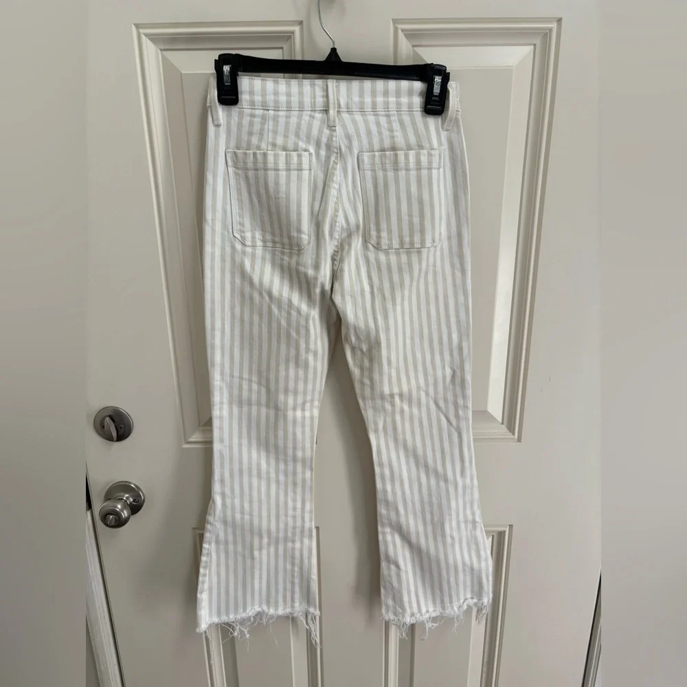 FRAME Le Bardot Striped Kick Flare Raw-Edge Jeans in Courtyard Size 25 - Picture 5 of 8